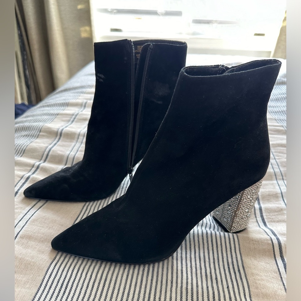 Betsey Johnson Gemma boot